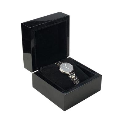 China Lxuxury factory direct sale high quality in common wooden watch boxes, wholesale piano painting black light watch box, wooden jewelry box for sale