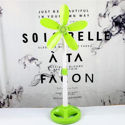 China Household High Speed Electric Floor Fan With 5 Green Fan Blade for sale