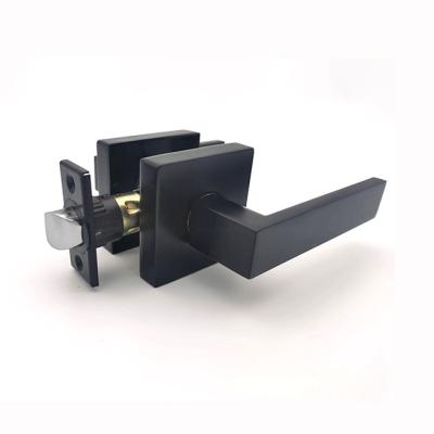 China Apartment Hall/Closet Lever Handle Lock Drive in latch Heavy Duty Door Lock Handle in matte black for Passage Door lock for sale