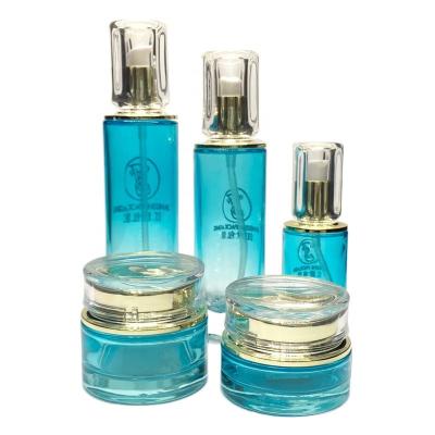 China Custom cosmetic packaging 20g 30g 50g luxury glass face cream jars 30ml 50ml 100ml pump lotion beauty glass lotion bottle for sale