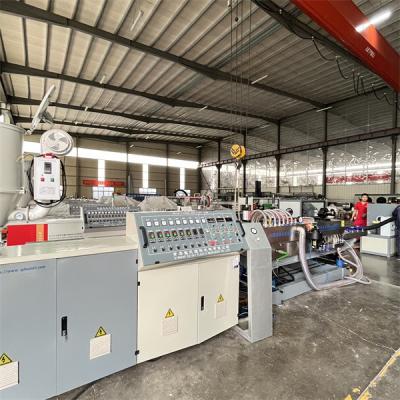 China Fully Automatic Spiral Pipe Extrusion Line High Capacity PVC Hose Extruder for sale