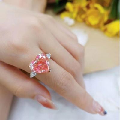 China Sparking In Stock ZKZ Colored Diamonds Customize Lab HPHT CVD Pink Diamonds Jewelry Women Rings for sale