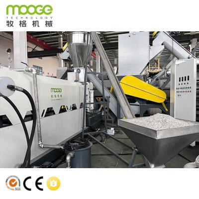 China Pp Plastic Water Strand Pelletizing Plastic Flakes Granulator Machine for sale