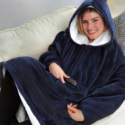 China PORTABLE Custom High Quality Winter Giant Pocket Wearable Flannel Fleece Blanket Oversized Sweatshirt Hooded Hoodie Blanket for sale
