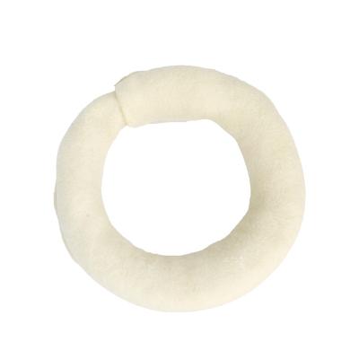 China Sustainable Professional Design Dog Pet Supplies Whip Circle Dog Treat Raised Rawhide Ring for sale