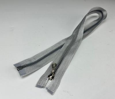 China NO.5 Automatic Plastic Open Lock Zipper A/L Gold Or Silver Teeth for sale