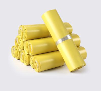 China Water Resistant Mailing Bag CPE Material Reusable and Durable for Shipping for sale