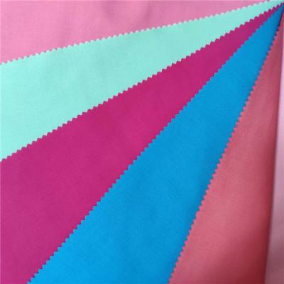Cina Cotone brillantemente colorato Pilling non facile del poliestere 20% del tessuto tinto Polycotton 80% in vendita