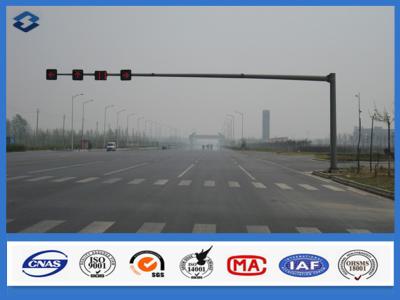 China Langen Arm erreichend, handeln Sie hellen Stahlpolen 6000mm - 7500mm BefestigungshöhenVerkehrszeichenpfosten zu verkaufen