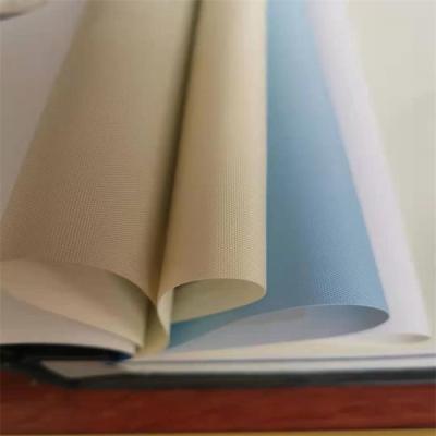 China Rapidez resistente da categoria do escurecimento 8 da umidade da tela das cortinas do poliéster 300D*600D à venda