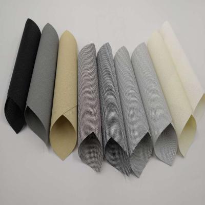 China O pano das cortinas de rolo da proteção solar da platina puxa para baixo 700g/M2 NFPA701: 2018 à venda