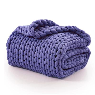 China Handcrafted Crochet Weighted Chunky Knitted Throw Weighted Home Decor Blanket for sale