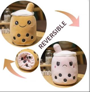 China Logotipo personalizado de dois lados de cor reversível de chá de leite brinquedo de peluche à venda