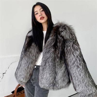 China Factory price elegant style breathable ladies fashion mid section real fox fur winter fur coat for sale