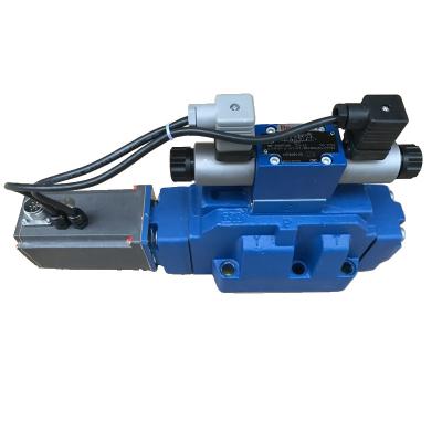 Chine Valve proportionnelle Rexroth 4WRKE25W8-350L-35/6EG24EK31/A1D3M Taux de débit élevé Bleu Fiabilité élevée Entretien facile Réponse rapide à vendre