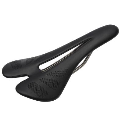 China Kohlenstoff-Faser-Fahrrad des Licht-181g satteln Breathable 27.5x13x6.5cm zu verkaufen