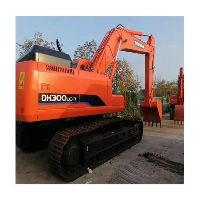 China Modern Mini Used Excavator Machine Dx 300 Doosan Parts Doosan 300Lc-7 Crawler Excavator For Sale 1.6m ³ for sale