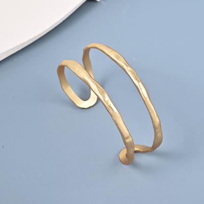 China Environmental Friendly Minimalist and versatile temperament style gold plated bracelet fine jewelry bracelets bangles for sale