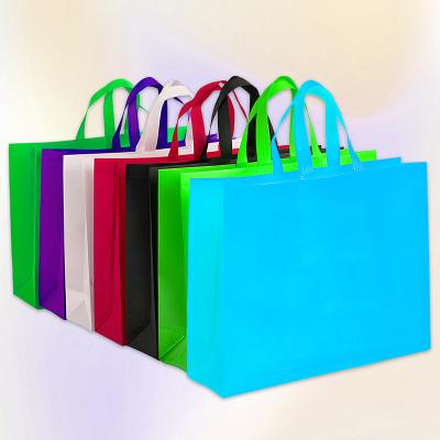 China Fashion\classic\business\sports 2023 wholesale new idea T-shirt vest bag gift bags machine making non-woven shopping bags for sale