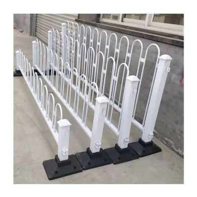 China Hot Selling Galvanized Barrier Barrier Prevent Crossing Pipe Road Barrier Galvanized Barrier for sale