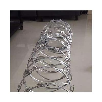 China Galvanized Sheet Good Quality Galvanized Anti Climb Razor Barbed Wire Mesh For Safety Airport Fence for sale
