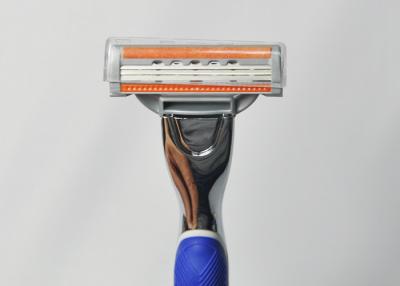 China Manual Safety Shaving Triple blades razor , Ergonomically designed for sale