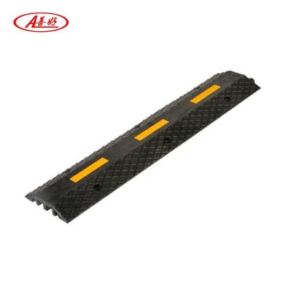 China New Rubber Speed Bumps Wires Hood 2 Channel Rubber Cable Cover Protector for sale