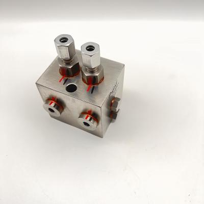 China 4RZ-0.3/M6D RZ two-wire distributor (lubrication center) Hydraulic Grease Pump for sale