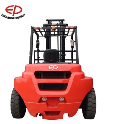 China Hotels PE 5.0 Ton Japanese Diesel Engine Internal Combustion Forklift With Side Shift CPCD50T8 for sale