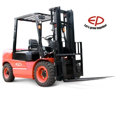 China Hotels PE 4.5 Ton Engine Japanese Diesel Internal Combustion Forklift Optional Solid Tire CPCD35T8 for sale