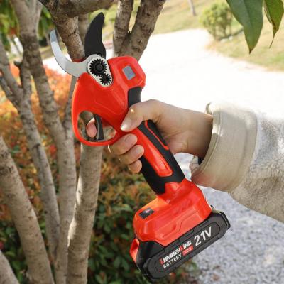 China Electric Pruning Shears Cordless Pruner Shears Brushless 2.0 Inch Cutting Diameter With 2 * 2Ah Battery for sale