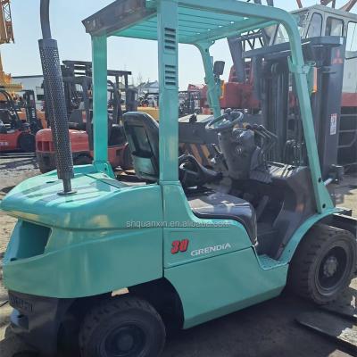 China Building Material Shops Cheap Price Sale 2.5 Ton 3 Ton Mitsubishi Diesel Forklift Three Mast Sideshift FD30NT FD30 FD25 Japan Forklift for sale