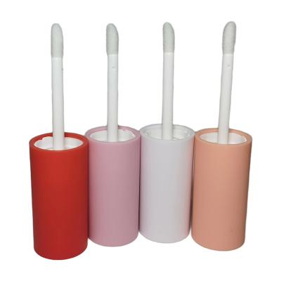 China Packaging Empty 6ml Clear Lip Gloss Tubes Wand Round Custom Logo Lip Gloss Tubes for sale