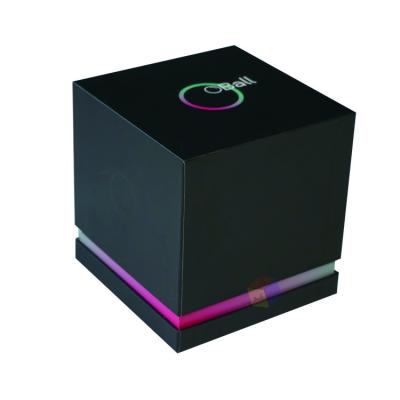 China Handgemaakte Custom Logo Rigid Paper Cardboard Verpakking Deksel En Basis Gift Box Met Eva Foam Invoeging Te koop