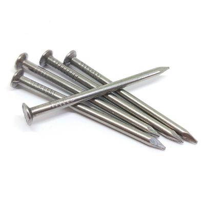 Chine 1 pouce diamètre de tête plate acier carbone fil de fer des clous pour les meubles en bois à vendre