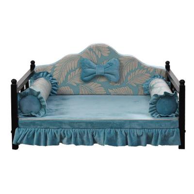China Large Sustainable Modern Luxury Wooden Furniture Dog Sleeping And Playing Bed With Pillow And Lace for sale