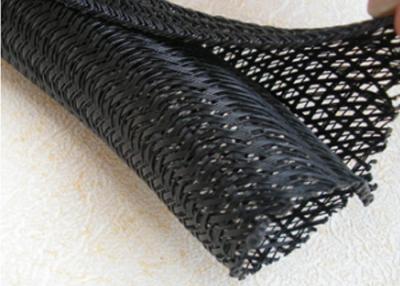 中国 割れた編みこみのスリーブを付けるワイヤー保護使用法を包んでいるペット マルチフィラメントの自己 販売のため