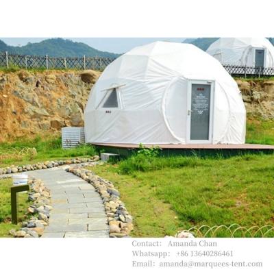 China Conectores geodésicos transparentes personalizados Mini salón de sol Glamping Hotel Domo Tienda con baño en venta