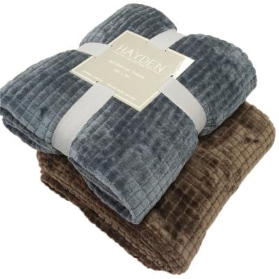 China Hot Sale Disposable Super Soft Plain Coral Fleece Blanket, Travel Throw Blanket With Logo From China Supplier for sale