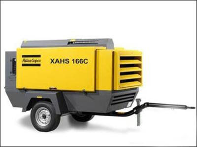 China Atlas Medium-sized Portable Air Compressor XAHS166C High-pressure Common Rail Technology For Reduced Fuel Consumption for sale