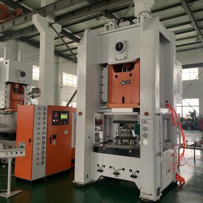 China Four Cavity Disposible Tableware Production 12000 Pcs Per Hour Capacity for sale
