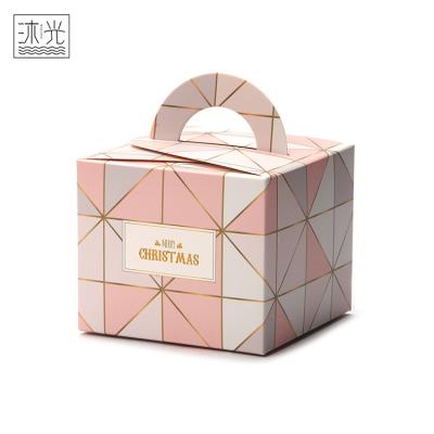 China Colorful Recyclable Promotional Items China Christmas Cupcake Paper Boxes for sale