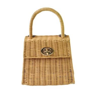 China Lady Amazon Popular Rattan Woven Handbag Oval Leisure Portable Handbag for sale