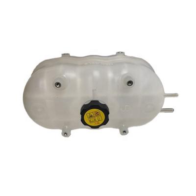 China AT381935 Auxiliary Water Tank with Lid Expansion Machinery Repair Shops Best Choice for sale