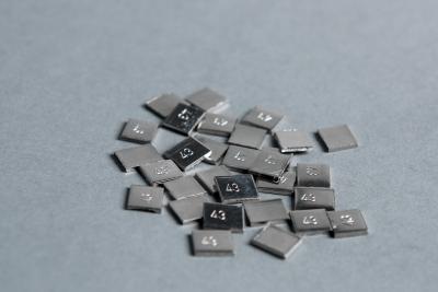 China Audental 43 Silber-Palladium-Porzellanlegierung Weiße Pd43% Edellegierung für starke und ästhetische Zahnrestaurationen zu verkaufen