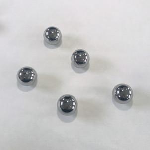 中国 高精度の固体鋼球HRc 62 - HRc 67 25.41mm Gcr15 G20 販売のため