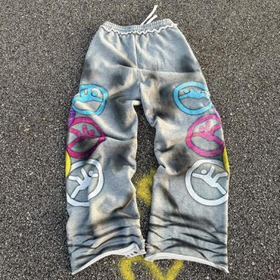 China Custom High Quality Heavyweight Cotton Vintage Acid Wash Distressed Ripped Baggy Straight Leg Sweatpants for Men for sale
