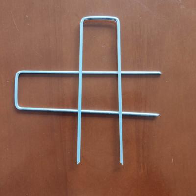 China Flat Artificial Turf Tools Galvanized U Pins Nails For Artificial Grass To Install for sale