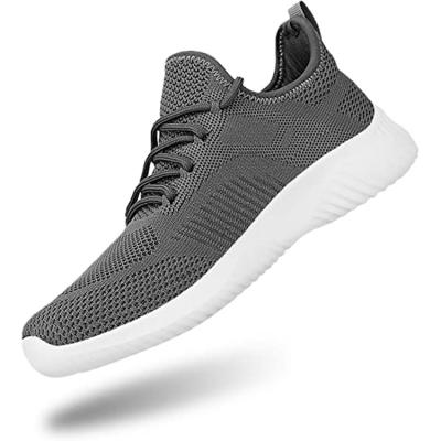 China Latest Fashion Trend Style Summer Breathable Mesh Custom Logo Outdoor Casual Men's Sports Shoes for sale