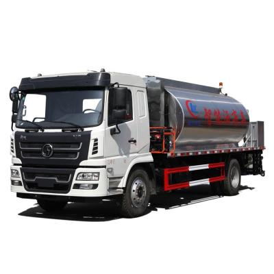 China Shacman 6 wheels Asphalt Distributor Trucks 8000 liters Emulsified asphalt distributor truck for sale
